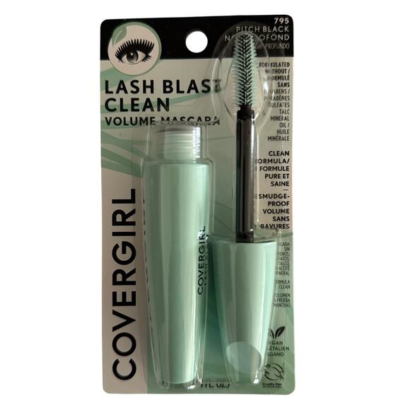 CoverGirl Lash Blast Clean Volume Mascara in Pitch Black Shade 795 - Picture 1 of 2